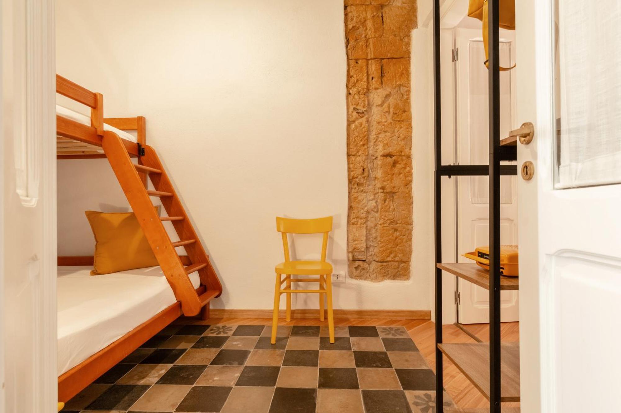 Casa Storica Di Charme Con Vista Mare Nel Cuore Di Cagliari Ngoại thất bức ảnh